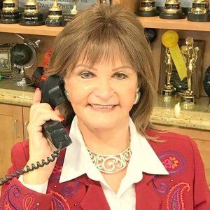 Meet your Posher, Connie